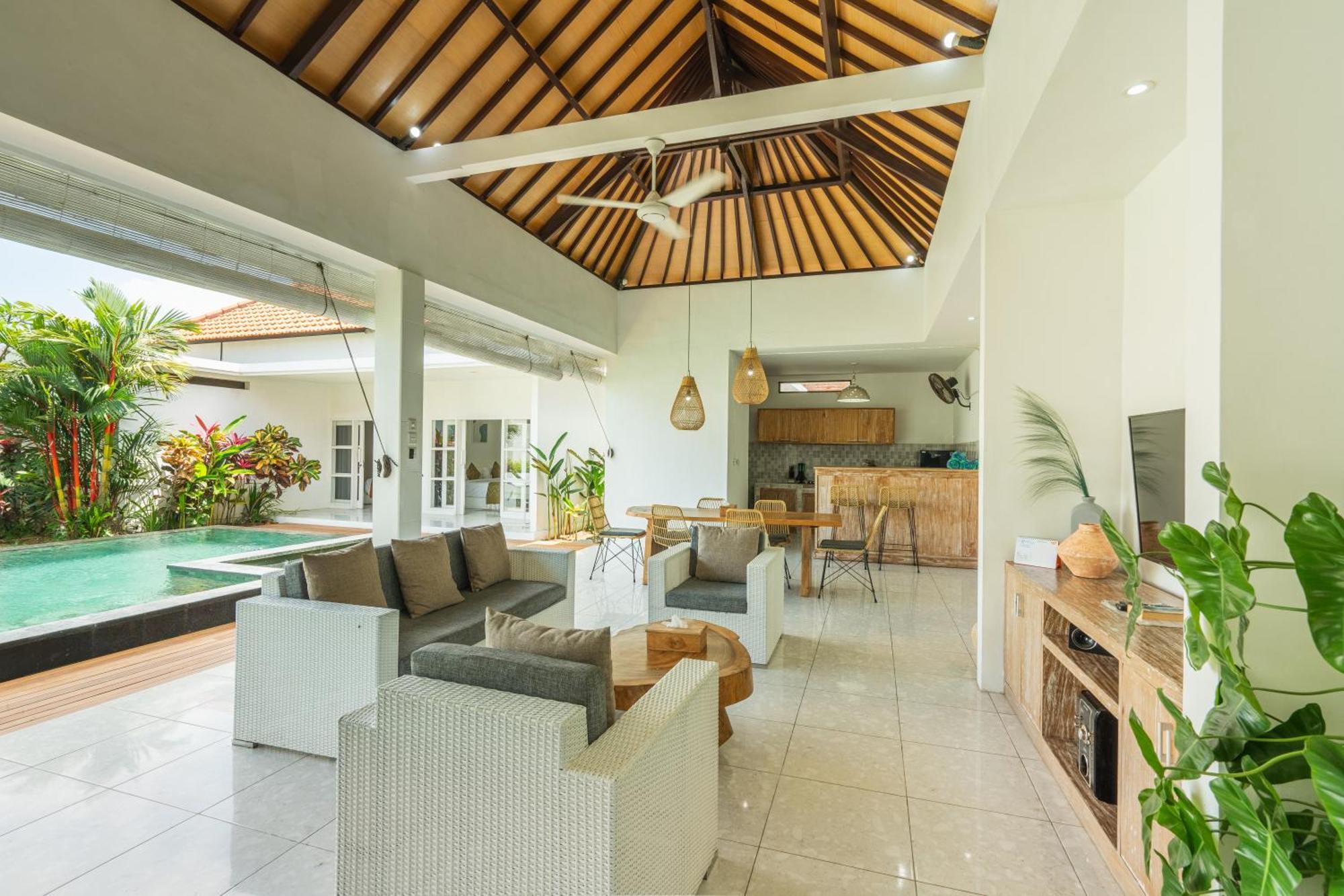 Modern 3 Bedrooms Villa Beach Walking Distance Seminyak  Exterior photo